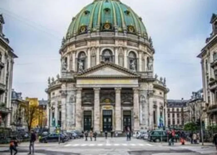 Excellence - Steps To Amalienborg Apartment Copenhagen